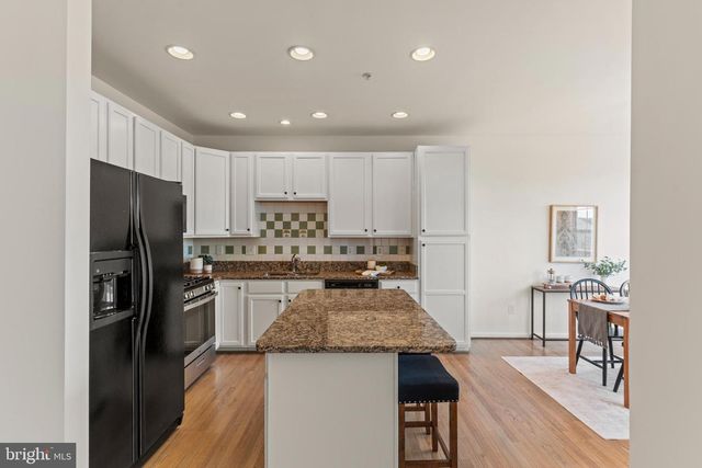 8800 STONEHOUSE DR, Ellicott City, MD 21043