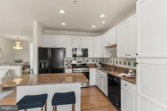 8800 STONEHOUSE DR, Ellicott City, MD 21043