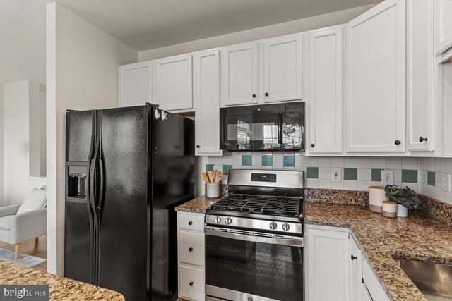 8800 STONEHOUSE DR, Ellicott City, MD 21043