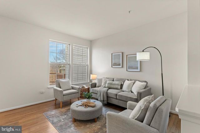 8800 STONEHOUSE DR, Ellicott City, MD 21043