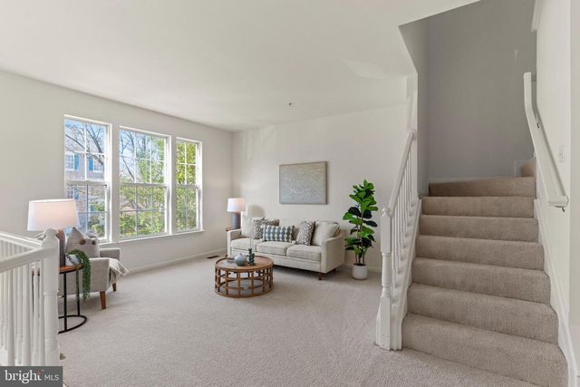 8800 STONEHOUSE DR, Ellicott City, MD 21043