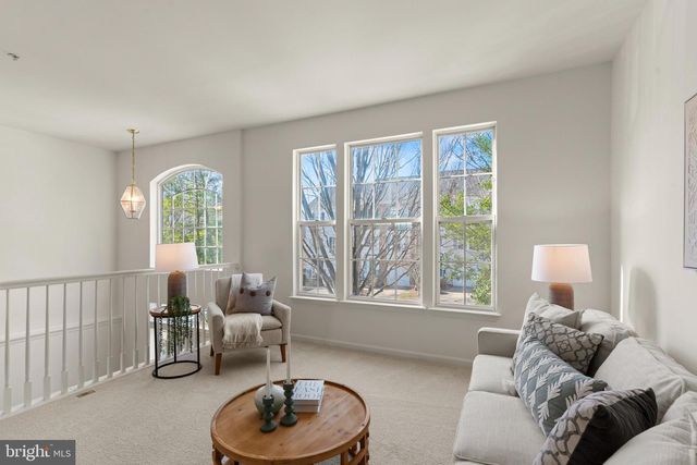 8800 STONEHOUSE DR, Ellicott City, MD 21043