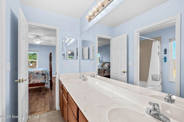 181 Wading Bird Circle SW, Palm Bay, FL 32908