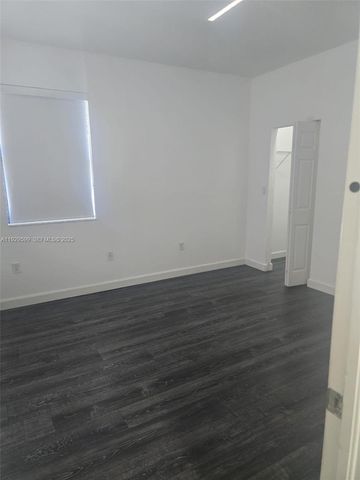 3399 W 90th Ter 0, Hialeah, FL 33018