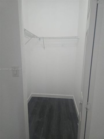 3399 W 90th Ter 0, Hialeah, FL 33018