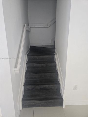 3399 W 90th Ter 0, Hialeah, FL 33018