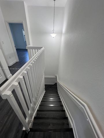 3399 W 90th Ter 0, Hialeah, FL 33018