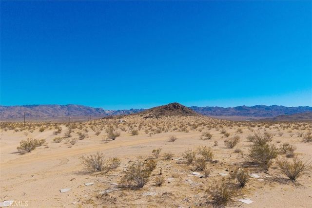 68845 Mesa, 29 Palms, CA 92277