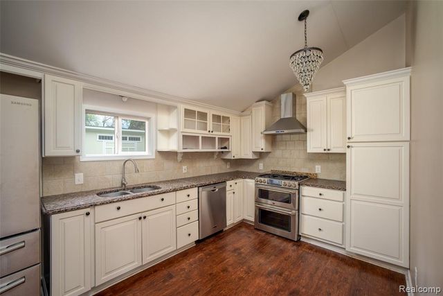 7203 Aspen Road, Lexington, MI 48450
