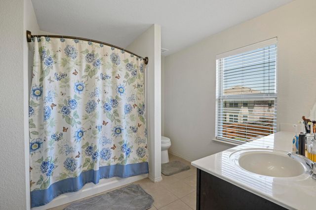 5305 WHARFSIDE Place, Denton, TX 76208