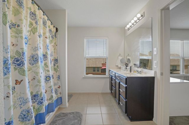 5305 WHARFSIDE Place, Denton, TX 76208