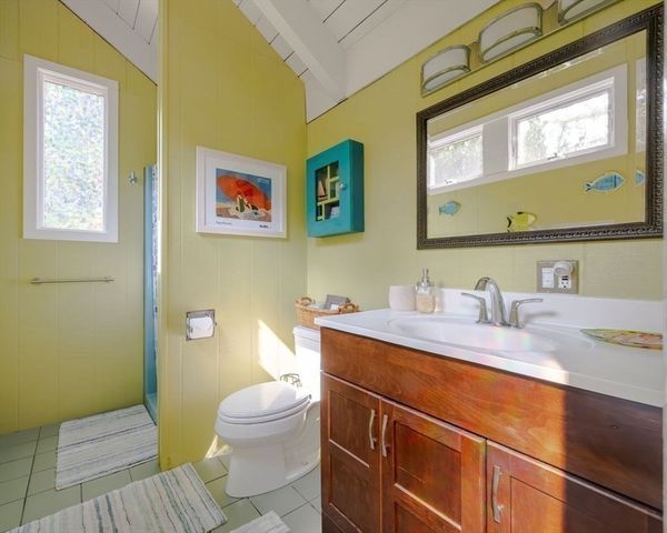 9 Kinnikinnick Road, Truro, MA 02666