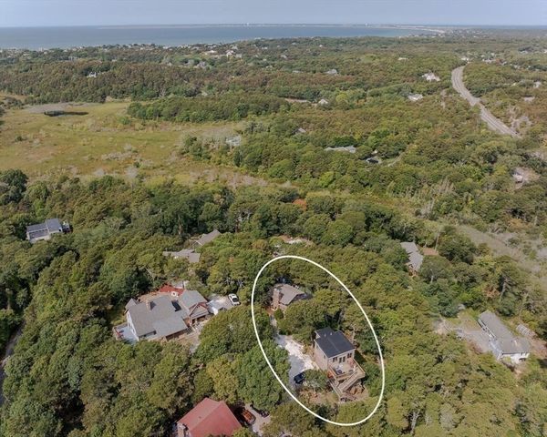 9 Kinnikinnick Road, Truro, MA 02666