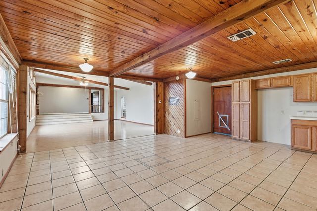 440 Lonie LN, Kyle, TX 78640