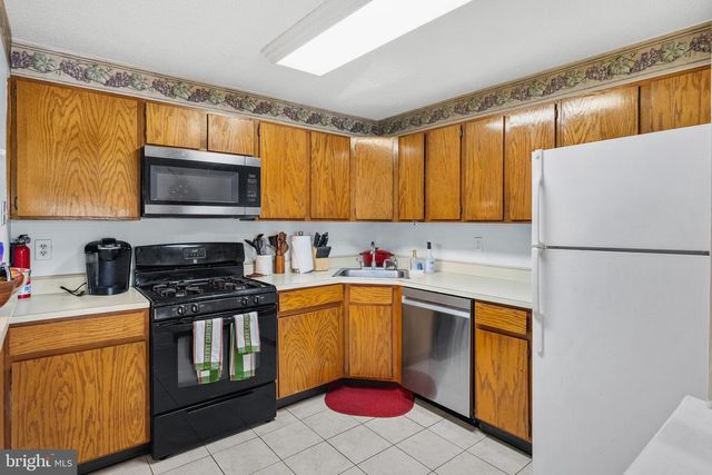 14 ASPEN CT, Hamilton, NJ 08619