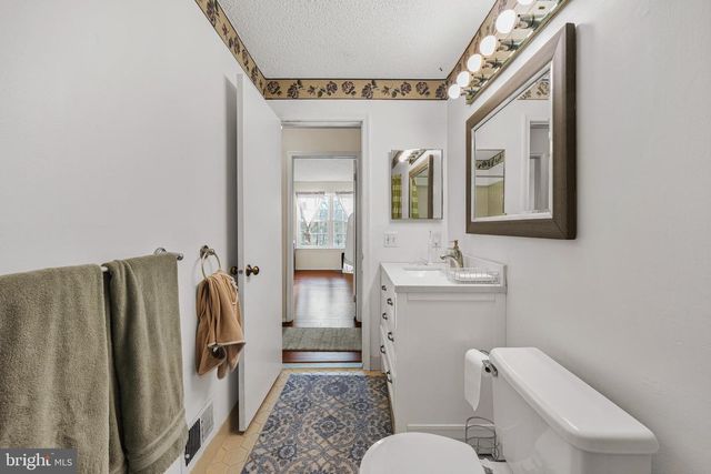 14 ASPEN CT, Hamilton, NJ 08619