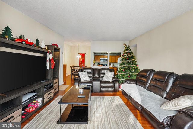 14 ASPEN CT, Hamilton, NJ 08619