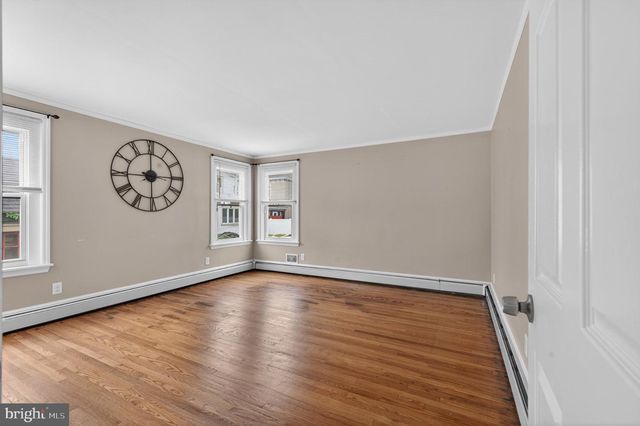 210 E MULBERRY ST, Millville, NJ 08332