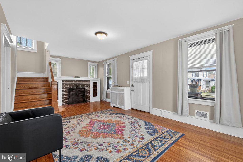 210 E MULBERRY ST, Millville, NJ 08332