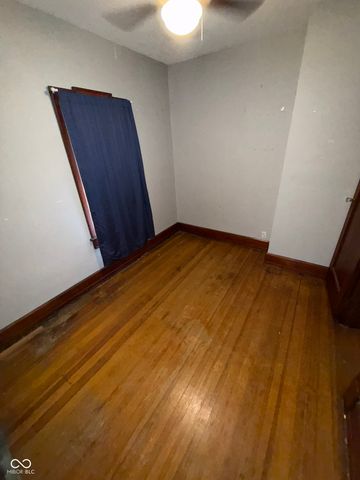 28 E Church Street, Brazil, IN 47834