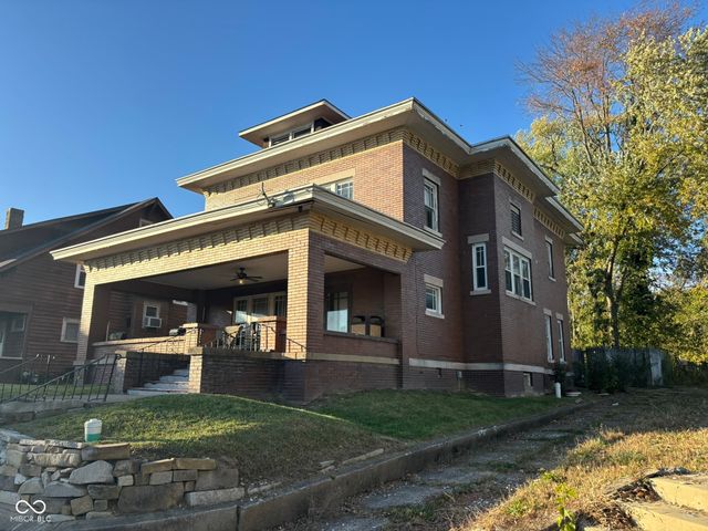 28 E Church Street, Brazil, IN 47834