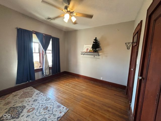 28 E Church Street, Brazil, IN 47834