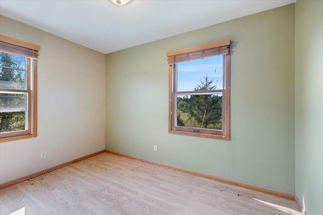 11470 Tamminen Rd, Hibbing, MN 55746