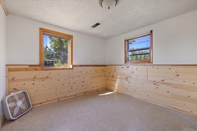 11470 Tamminen Rd, Hibbing, MN 55746