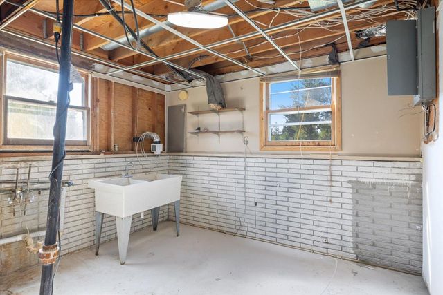 11470 Tamminen Rd, Hibbing, MN 55746