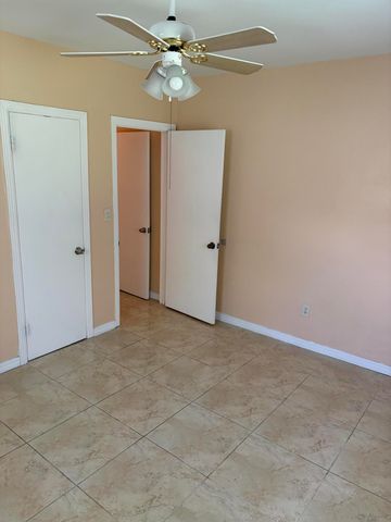 638 NE 138th Street, North Miami, FL 33161