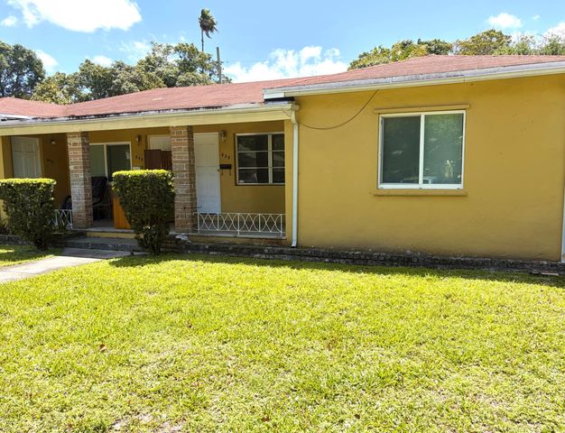 638 NE 138th Street, North Miami, FL 33161