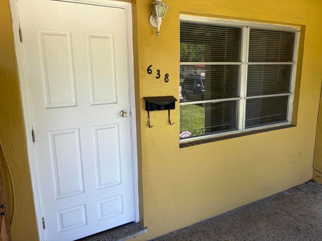 638 NE 138th Street, North Miami, FL 33161