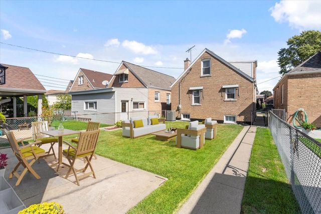 5152 S Lawler Street, Chicago, IL 60638