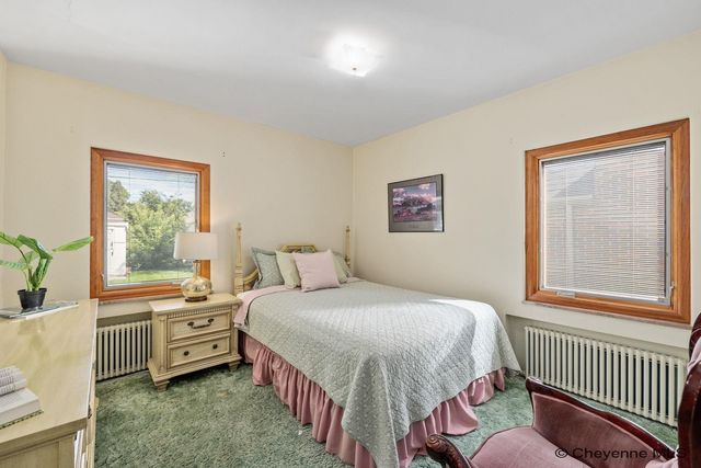 114 W 5TH AVE, Cheyenne, WY 82001