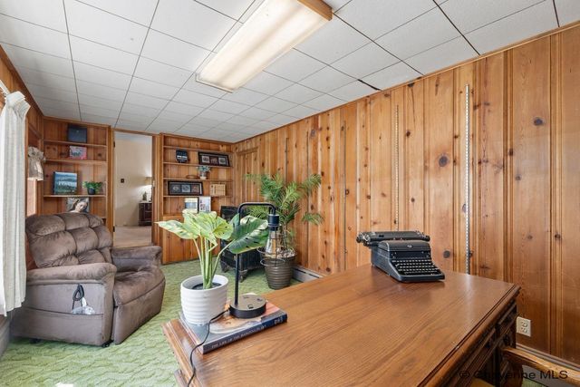 114 W 5TH AVE, Cheyenne, WY 82001