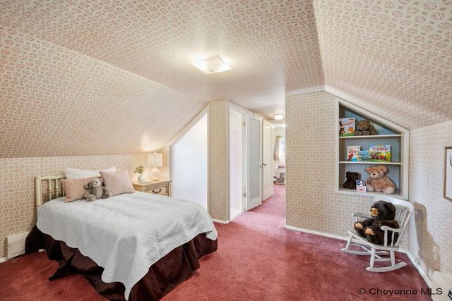 114 W 5TH AVE, Cheyenne, WY 82001