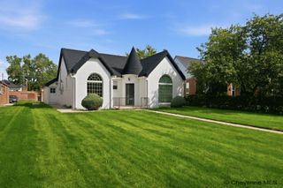 114 W 5TH AVE, Cheyenne, WY 82001