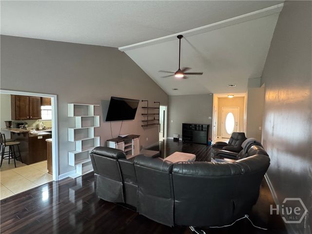 25 Shane Otey Road NE, Ludowici, GA 31316