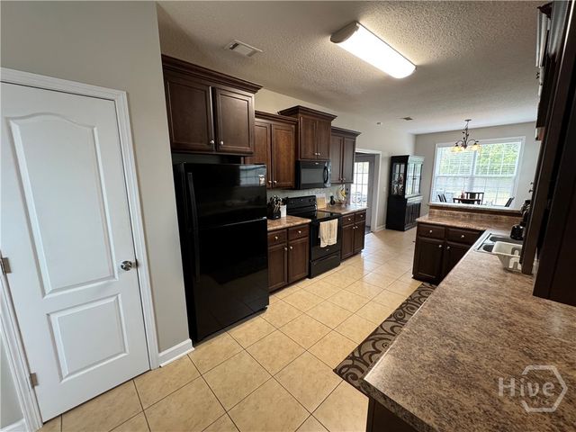 25 Shane Otey Road NE, Ludowici, GA 31316