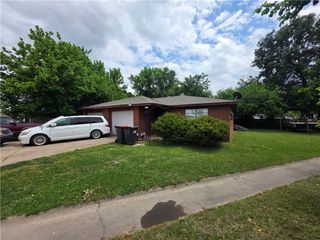 2507 Jill Circle A & B, Springdale, AR 72762