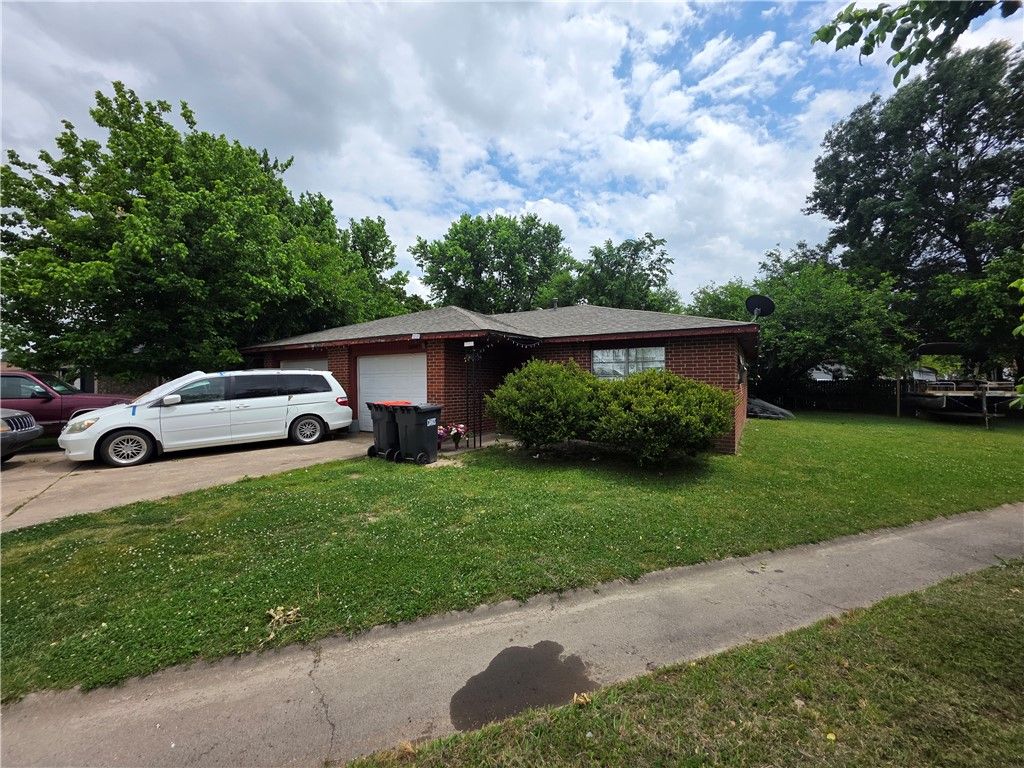 2507 Jill Circle A & B, Springdale, AR 72762