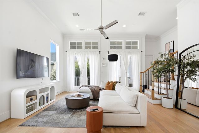 8653 Green Kolbe Lane, Houston, TX 77080