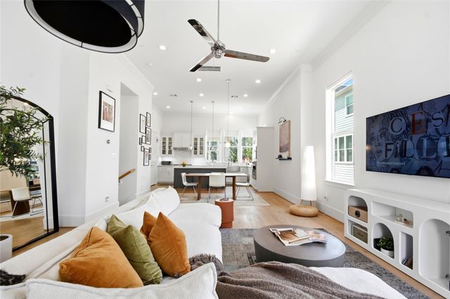 8653 Green Kolbe Lane, Houston, TX 77080