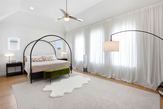 8653 Green Kolbe Lane, Houston, TX 77080