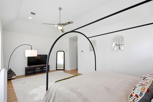 8653 Green Kolbe Lane, Houston, TX 77080