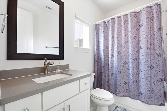 8653 Green Kolbe Lane, Houston, TX 77080