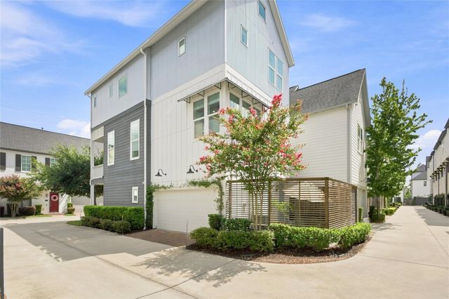 8653 Green Kolbe Lane, Houston, TX 77080
