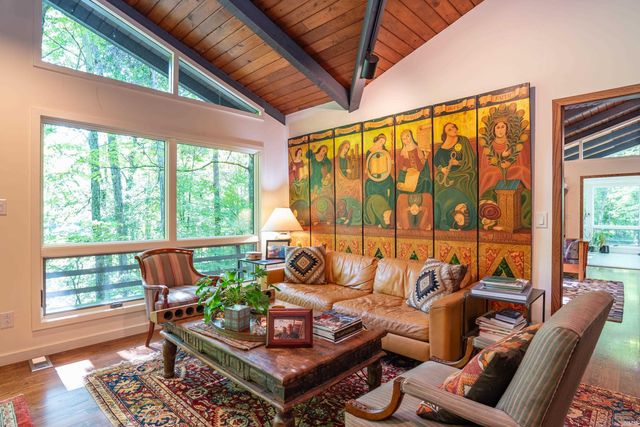 3780 N Upper Birdie Galyan Road, Bloomington, IN 47408