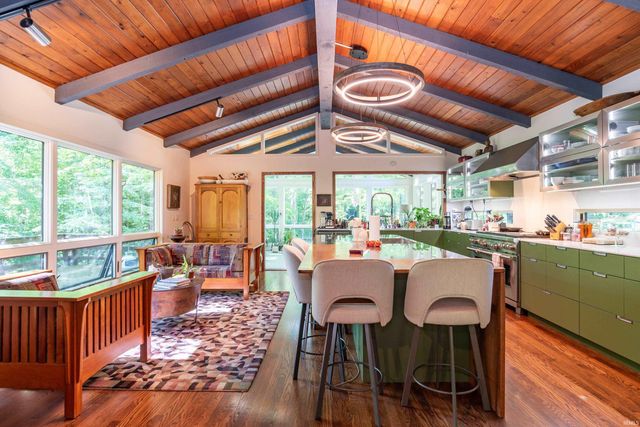 3780 N Upper Birdie Galyan Road, Bloomington, IN 47408