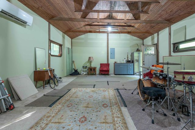 3780 N Upper Birdie Galyan Road, Bloomington, IN 47408